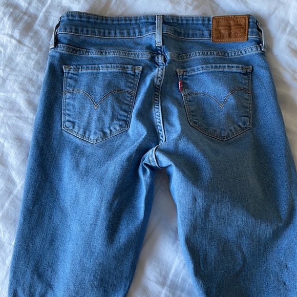 Jeans - Picture 2 of 4